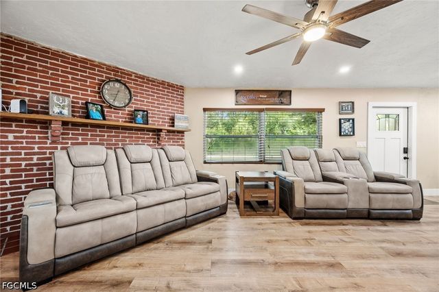 11700 Deal RD, North Fort Myers, FL 33917