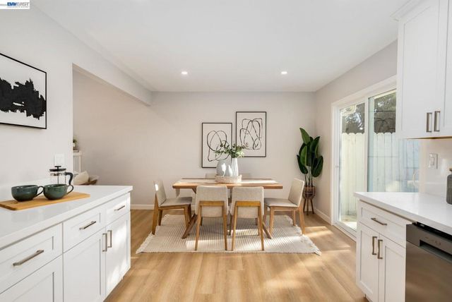 519 Holly St, Vallejo, CA 94589