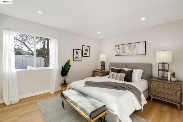 519 Holly St, Vallejo, CA 94589