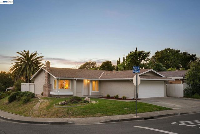 519 Holly St, Vallejo, CA 94589