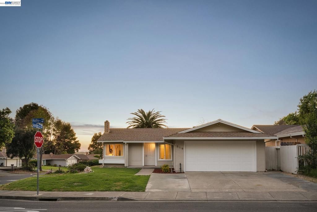 519 Holly St, Vallejo, CA 94589