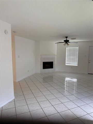 6423 Crim Court, Houston, TX 77049