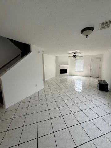 6423 Crim Court, Houston, TX 77049