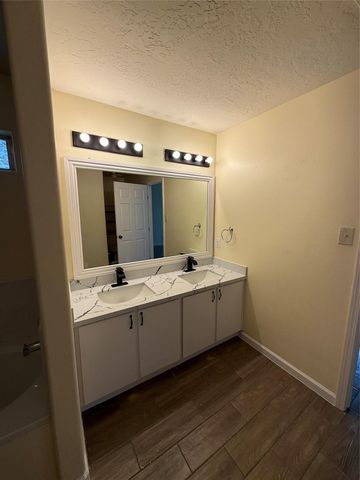6423 Crim Court, Houston, TX 77049