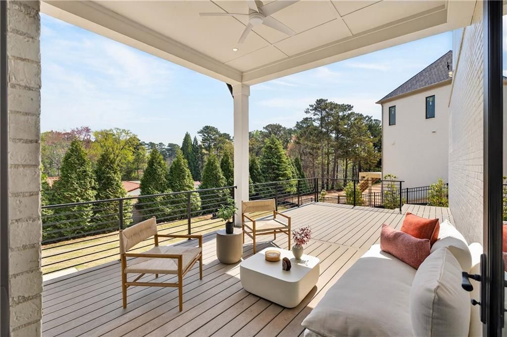 Image 22 of property listing at 101 Coronado Court, Marietta, GA 30067