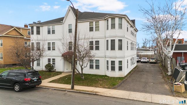 2020 Broad Street 6, Hartford, CT 06114