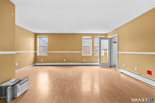 2020 Broad Street 6, Hartford, CT 06114
