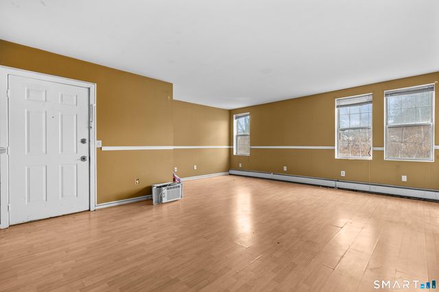 2020 Broad Street 6, Hartford, CT 06114