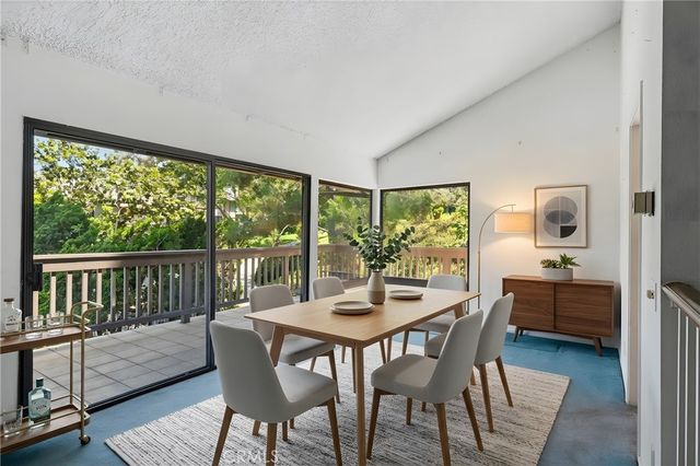 2 Prado 32, Irvine, CA 92612