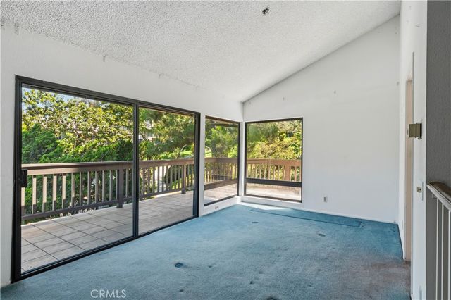 2 Prado 32, Irvine, CA 92612