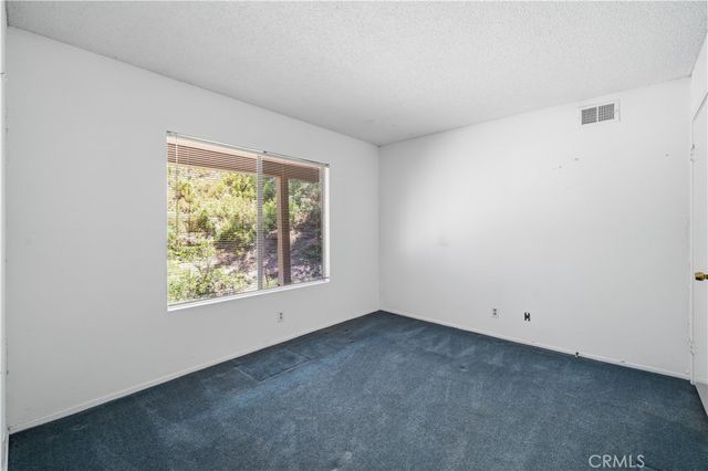 2 Prado 32, Irvine, CA 92612