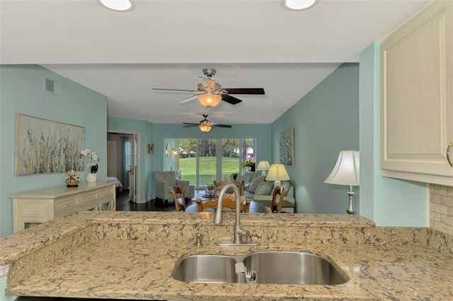 433 CERROMAR LANE 341, Venice, FL 34293