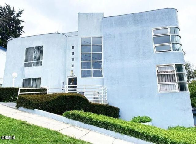 4018 Camero Avenue 2, Los Angeles, CA 90027