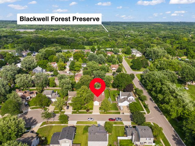 2S111 Waltham Court, Warrenville, IL 60555
