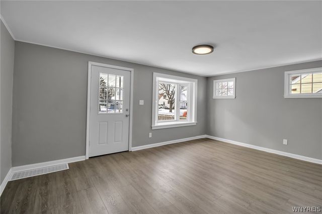 144 Clearvale Drive, Cheektowaga, NY 14225