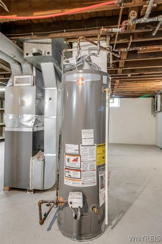 144 Clearvale Drive, Cheektowaga, NY 14225