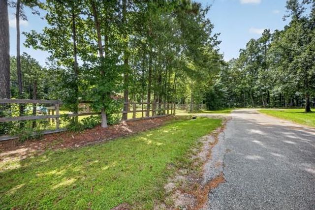 25676 Forest Lane, Cleveland, TX 77328