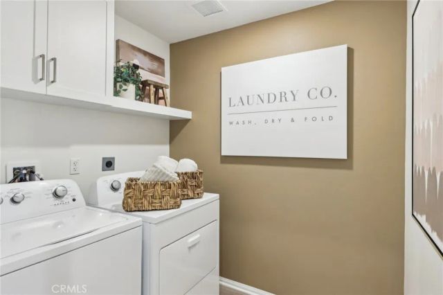 15587 April Dawn Way 3, Fontana, CA 92336