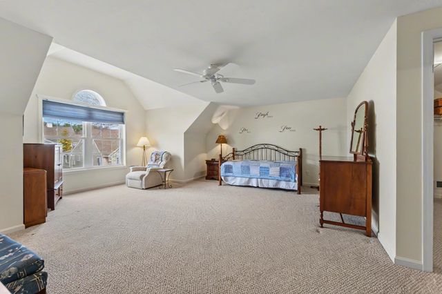 33 Hampton Meadows, Hampton, NH 03842