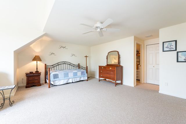 33 Hampton Meadows, Hampton, NH 03842