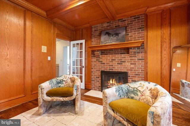 532 WALKER RD, Great Falls, VA 22066
