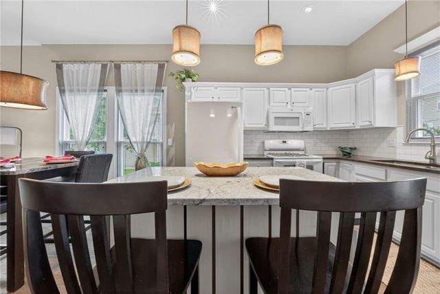 22608 W 73rd Street, Shawnee, KS 66227