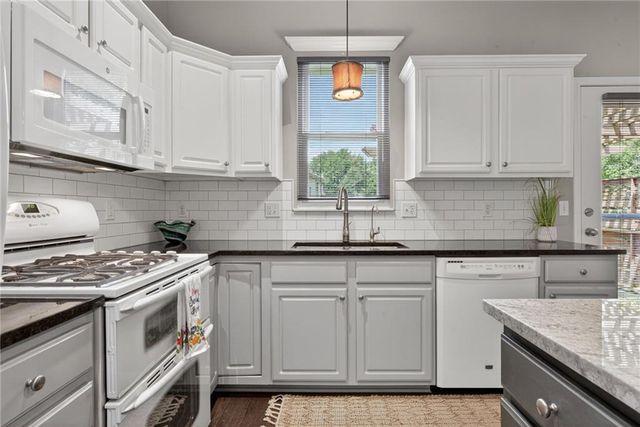 22608 W 73rd Street, Shawnee, KS 66227