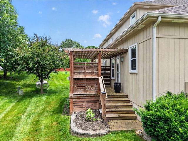 22608 W 73rd Street, Shawnee, KS 66227