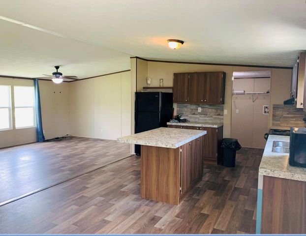 360 County Road 2251, Cleveland, TX 77327