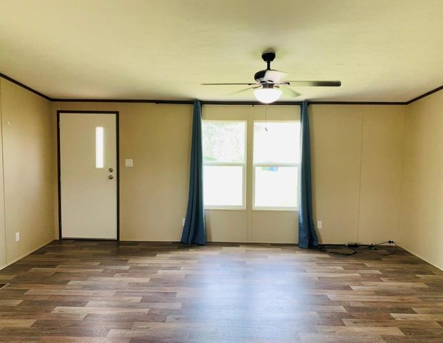 360 County Road 2251, Cleveland, TX 77327