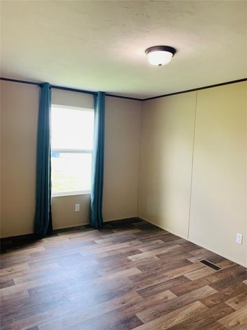 360 County Road 2251, Cleveland, TX 77327