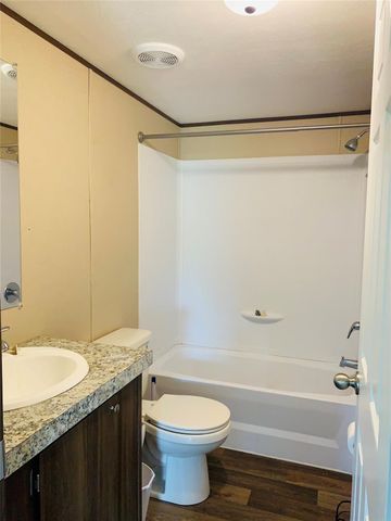 360 County Road 2251, Cleveland, TX 77327