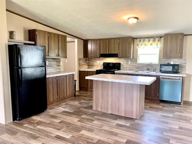 360 County Road 2251, Cleveland, TX 77327