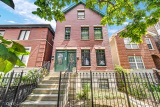 2045 N Honore Street A, Chicago, IL 60614