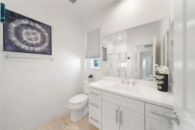 612 W Tribella Court, Santa Ana, CA 92703