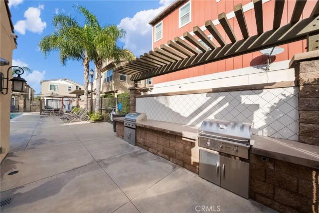 612 W Tribella Court, Santa Ana, CA 92703