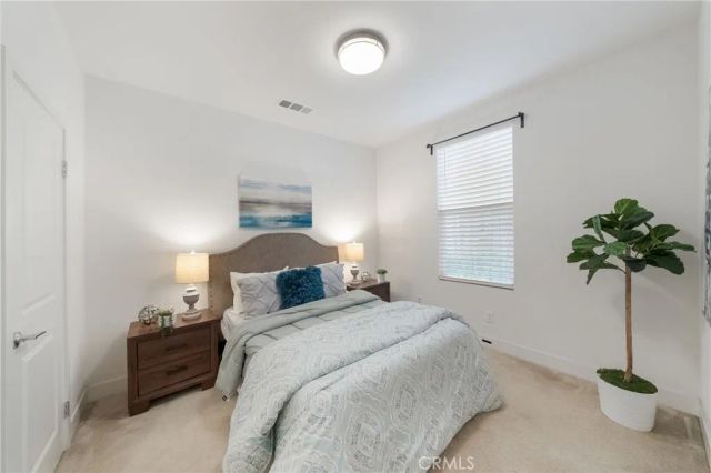 612 W Tribella Court, Santa Ana, CA 92703