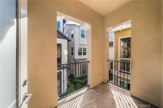 612 W Tribella Court, Santa Ana, CA 92703