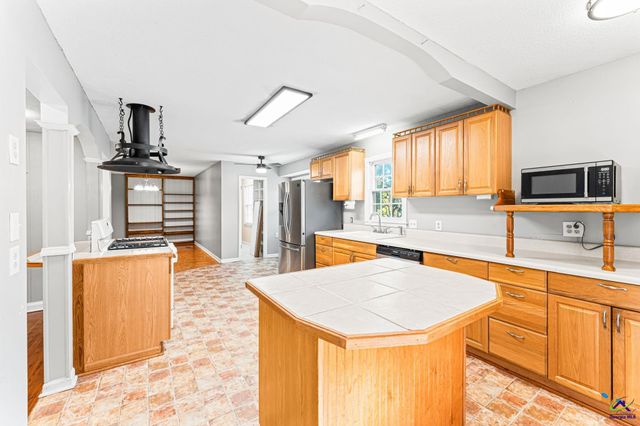 3740 Bonanza Drive, Macon, GA 31216
