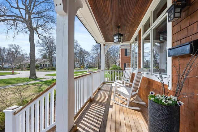 1148 Isabella Street, Wilmette, IL 60091