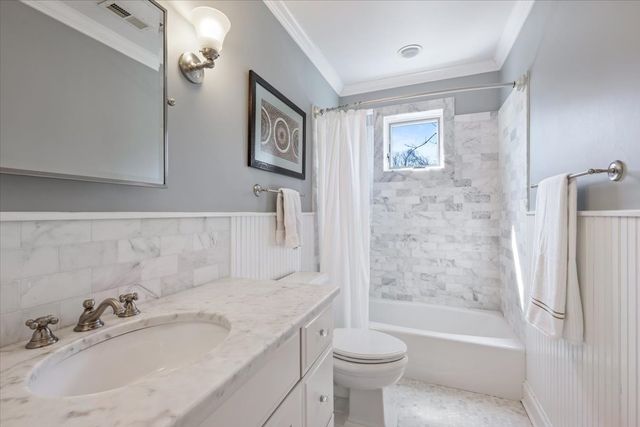 1148 Isabella Street, Wilmette, IL 60091