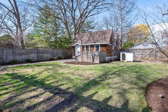 1148 Isabella Street, Wilmette, IL 60091