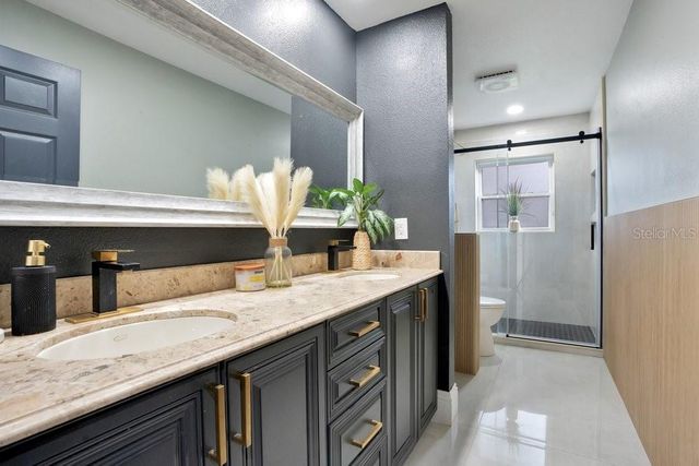 10094 BRANDON CIRCLE, Orlando, FL 32836