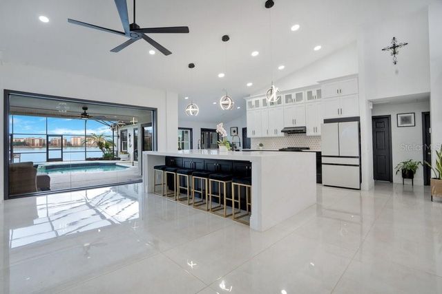 10094 BRANDON CIRCLE, Orlando, FL 32836