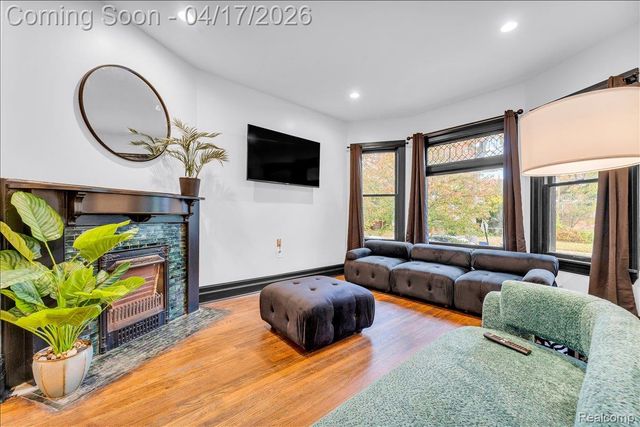 1759 Parker Street, Detroit, MI 48214