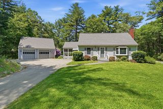 33 Cold Spring Rd, Westford, MA 01886