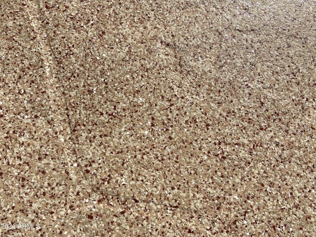 2061 S WALLA WALLA Circle, Apache Junction, AZ 85119