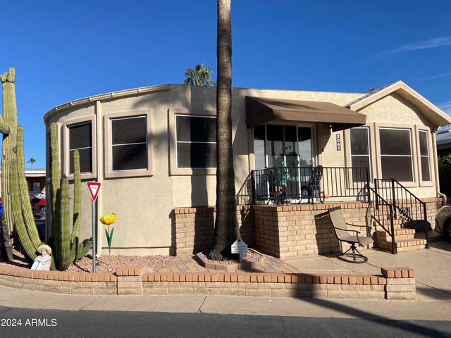 2061 S WALLA WALLA Circle, Apache Junction, AZ 85119