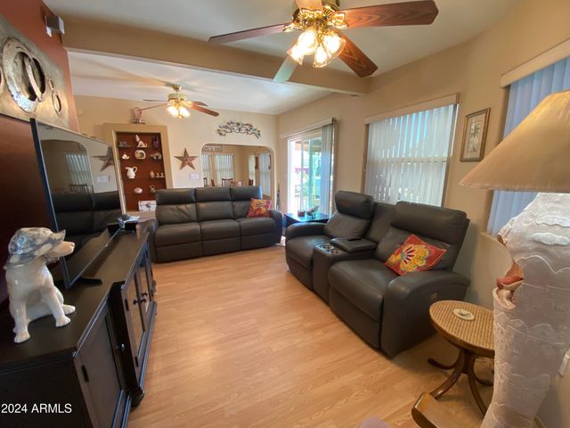 2061 S WALLA WALLA Circle, Apache Junction, AZ 85119