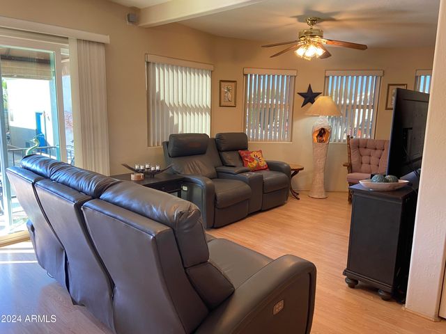 2061 S WALLA WALLA Circle, Apache Junction, AZ 85119